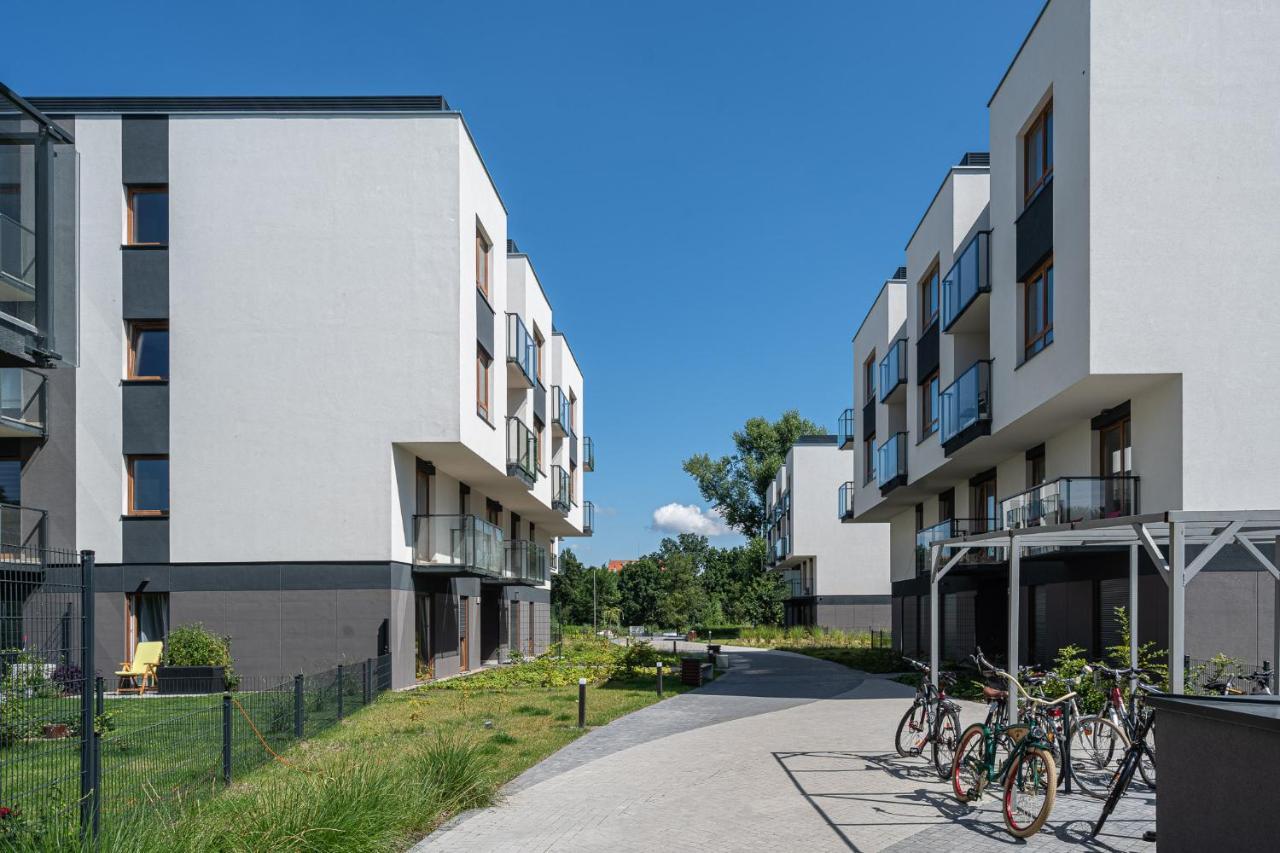 Rentplanet - Apartamenty Na Grobli Wroclaw Exterior photo